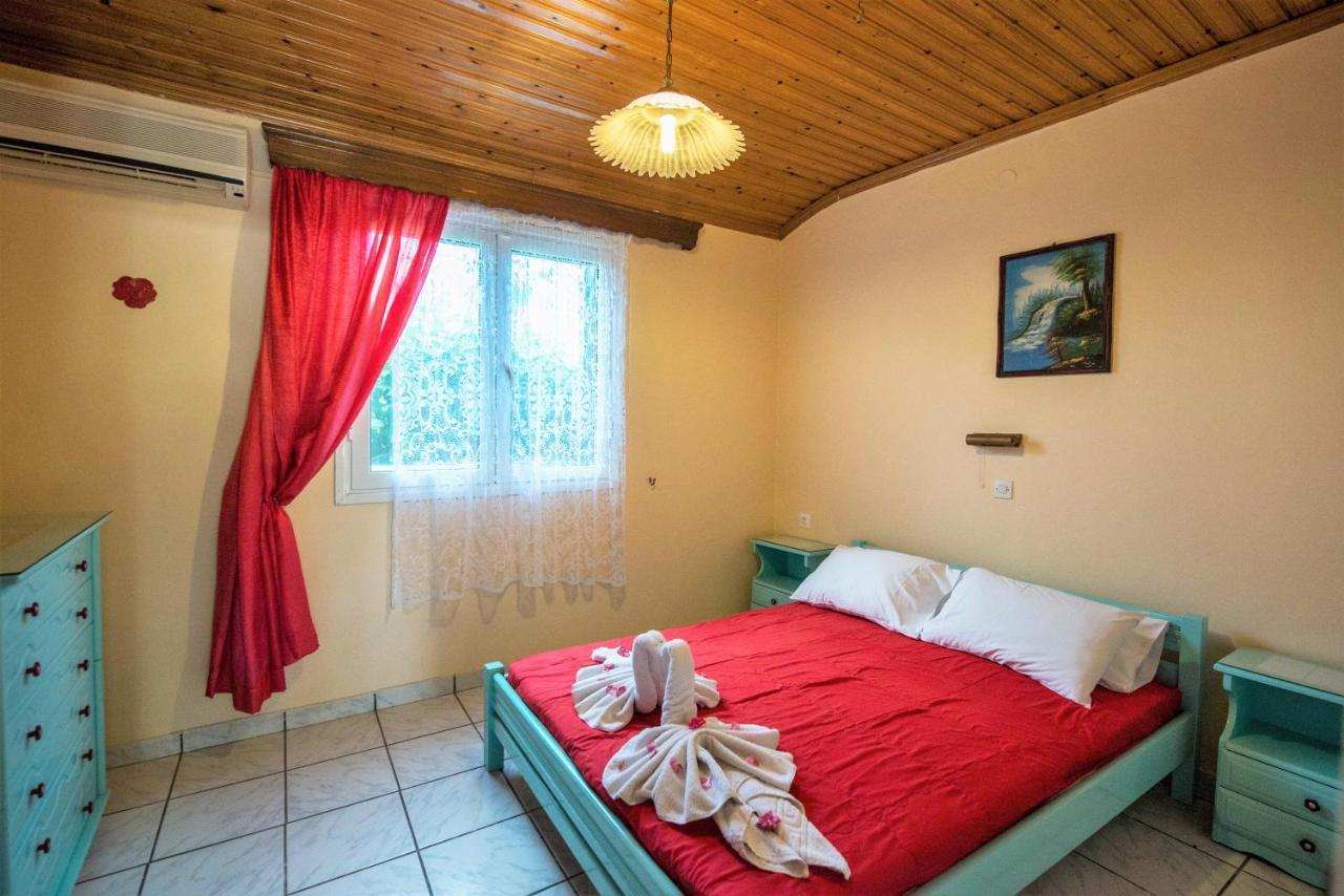 Villa Eleni Holidays Resort With Swimming Pool, 斯达林 外观 照片