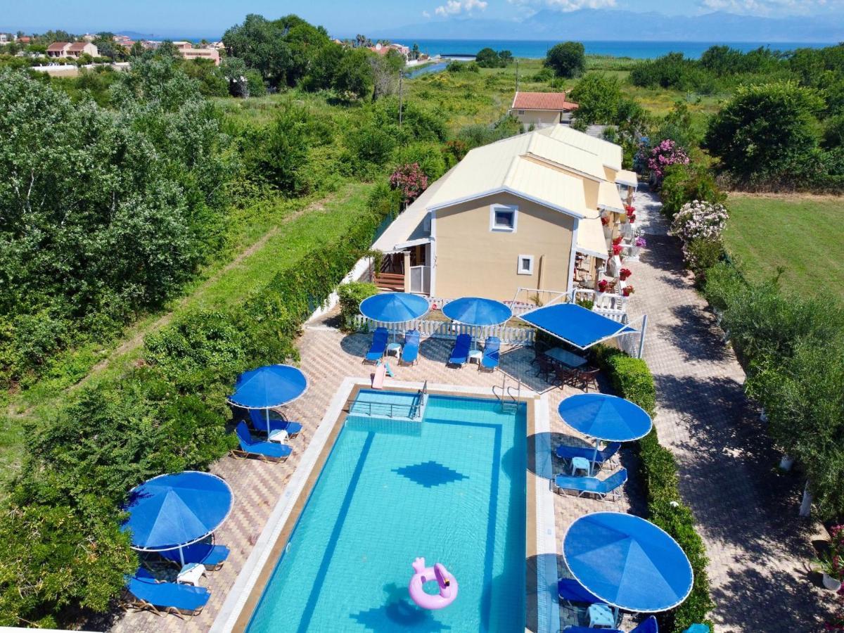 Villa Eleni Holidays Resort With Swimming Pool, 斯达林 外观 照片
