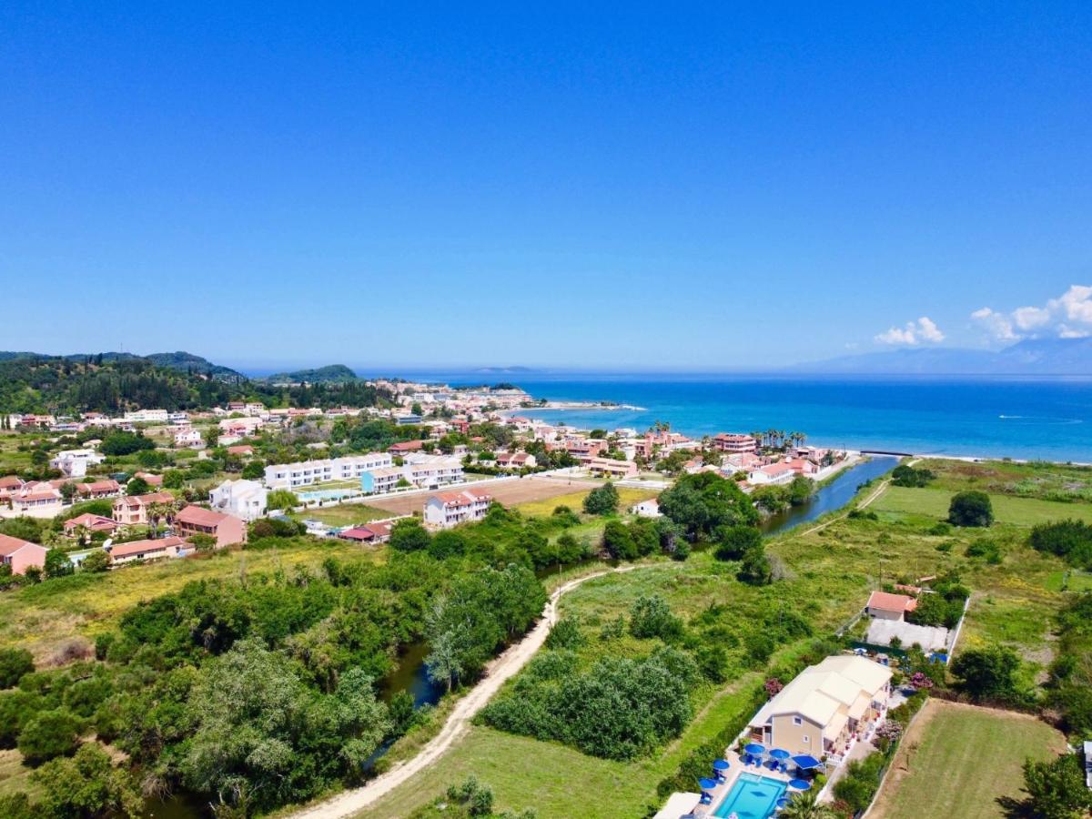 Villa Eleni Holidays Resort With Swimming Pool, 斯达林 外观 照片