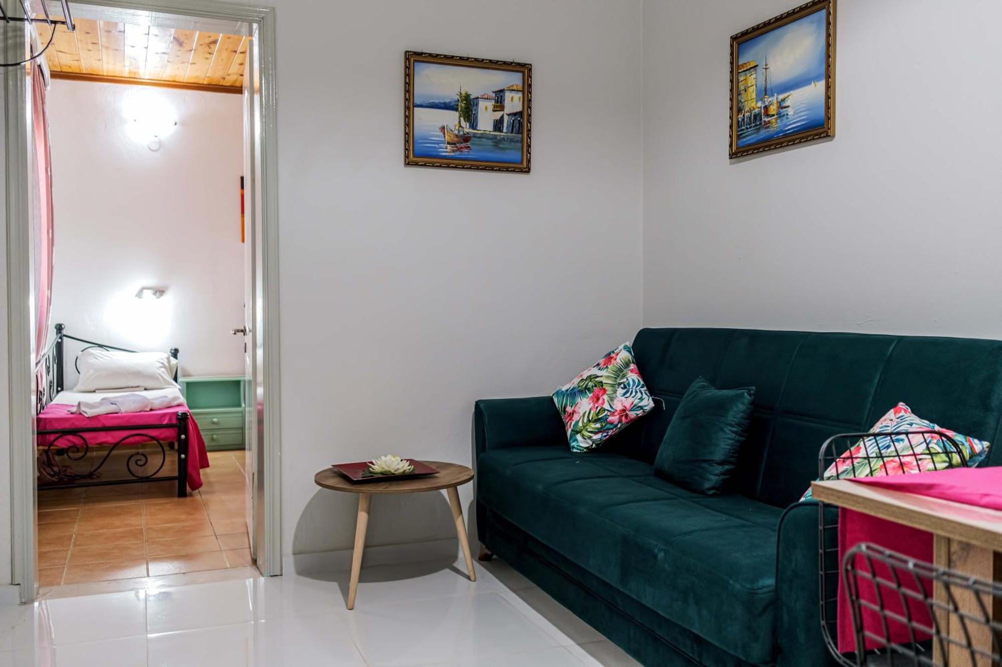 Villa Eleni Holidays Resort With Swimming Pool, 斯达林 外观 照片