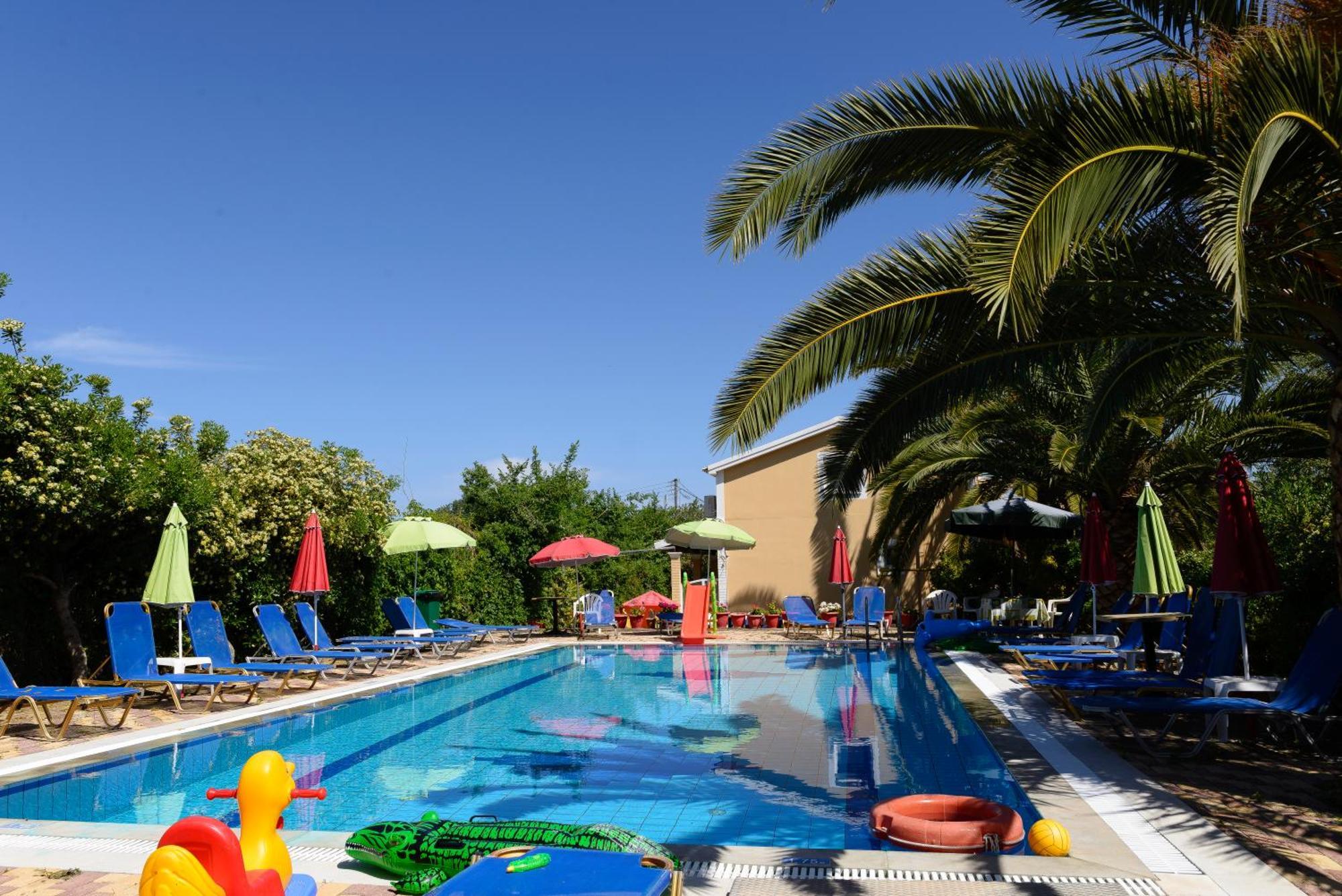 Villa Eleni Holidays Resort With Swimming Pool, 斯达林 外观 照片